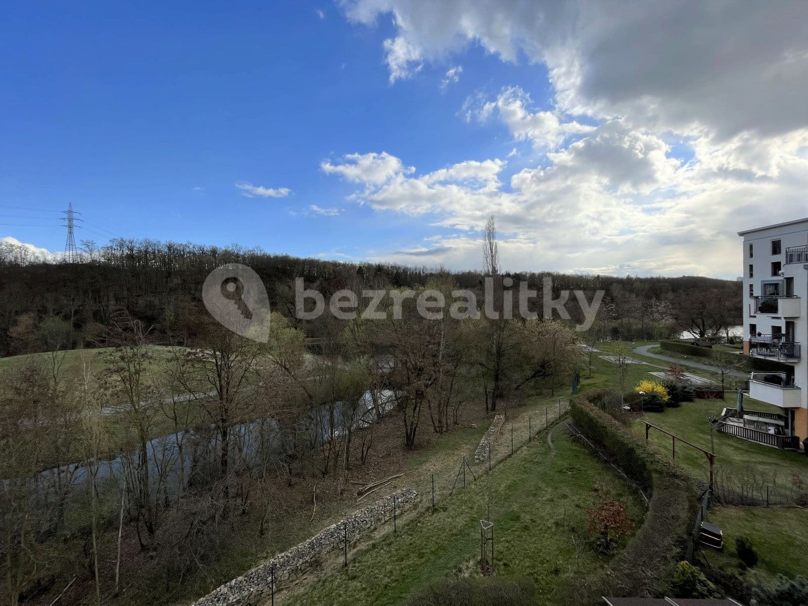 Prenájom bytu 3-izbový 78 m², Nademlejnská, Praha, Praha Prenájom bytu 3-izbový 78 m², Nademlejnská, Praha, Praha