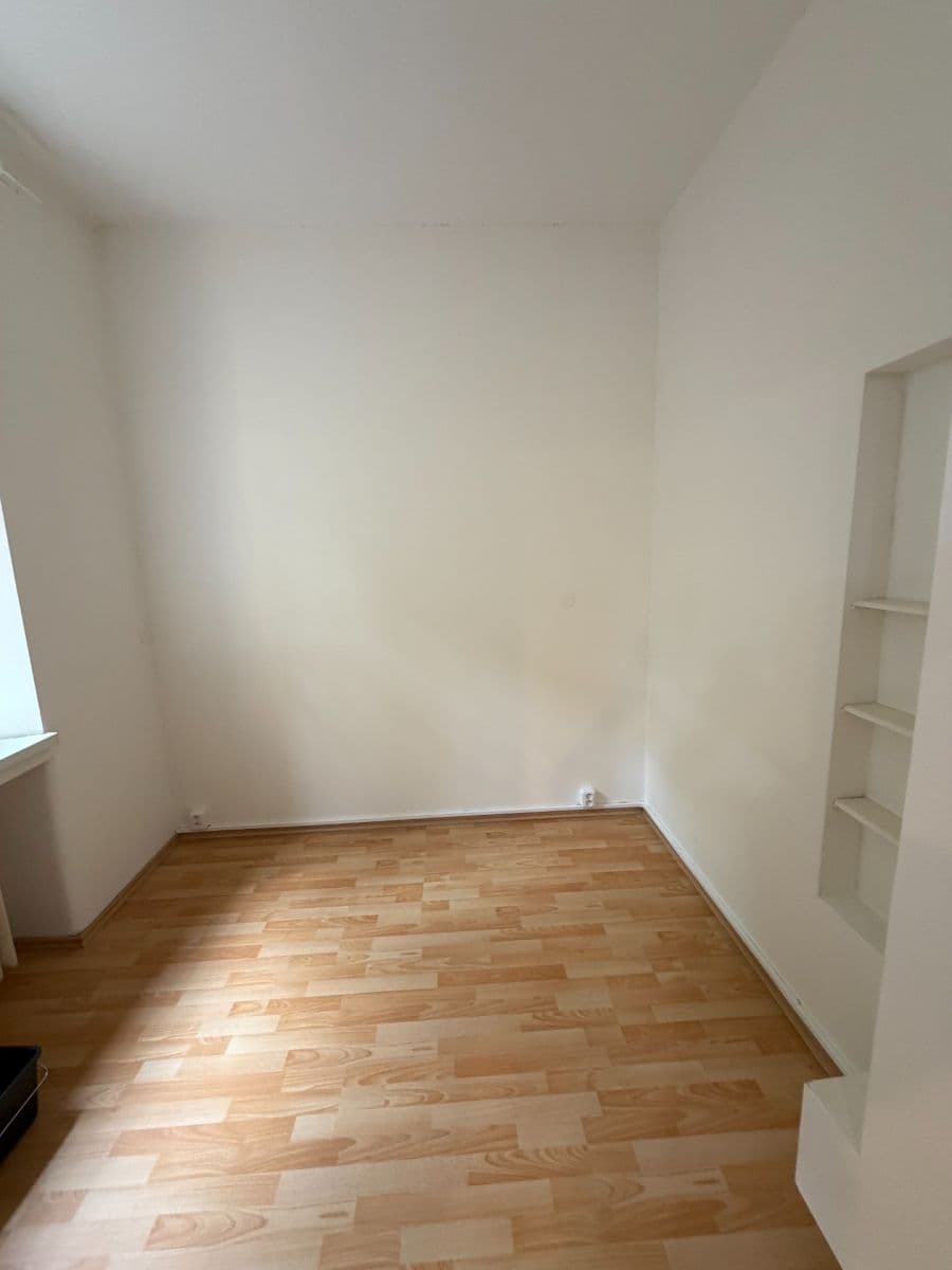 Prenájom bytu 2-izbový 70 m², Kandertova, Praha, Praha Prenájom bytu 2-izbový 70 m², Kandertova, Praha, Praha