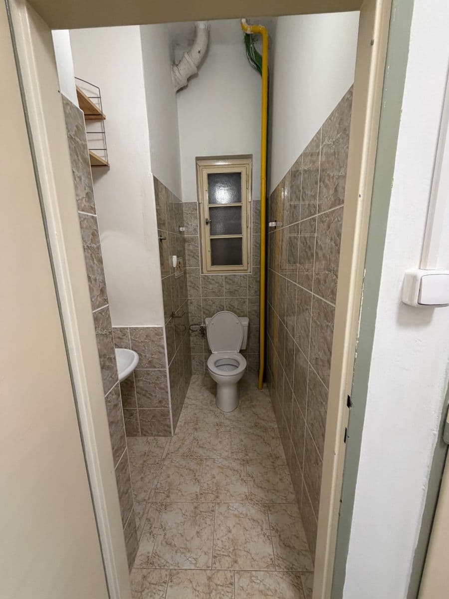 Prenájom bytu 2-izbový 70 m², Kandertova, Praha, Praha Prenájom bytu 2-izbový 70 m², Kandertova, Praha, Praha