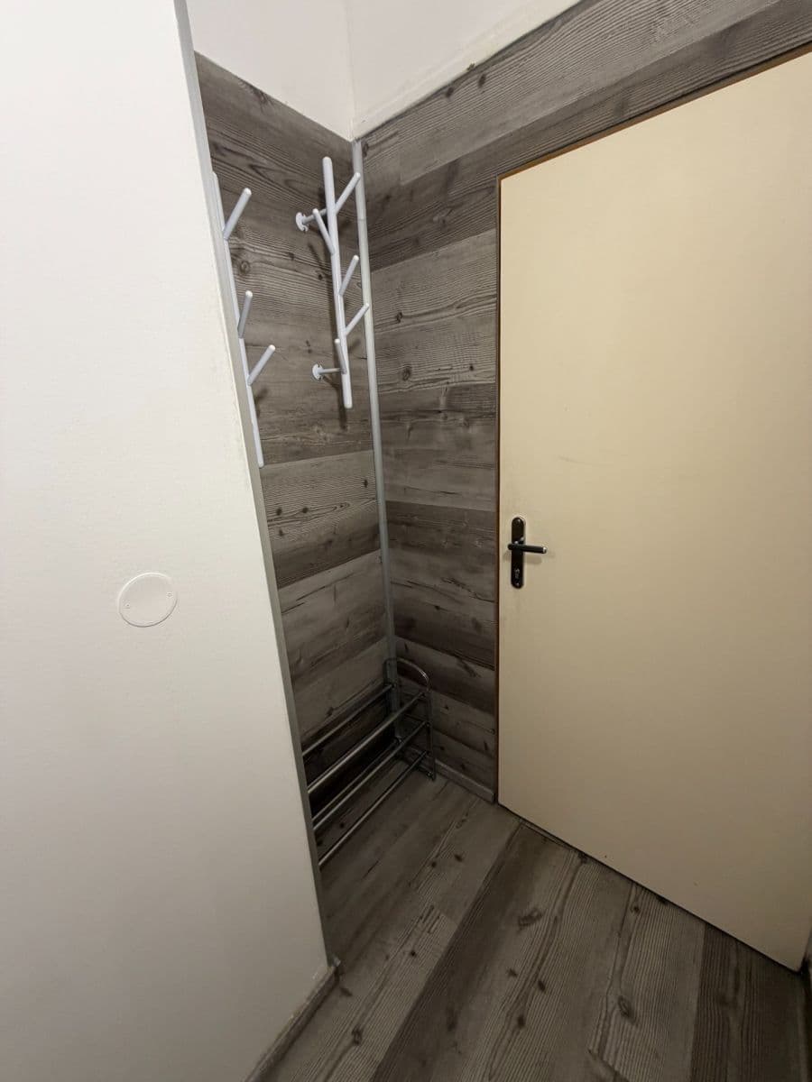 Prenájom bytu 2-izbový 70 m², Kandertova, Praha, Praha Prenájom bytu 2-izbový 70 m², Kandertova, Praha, Praha