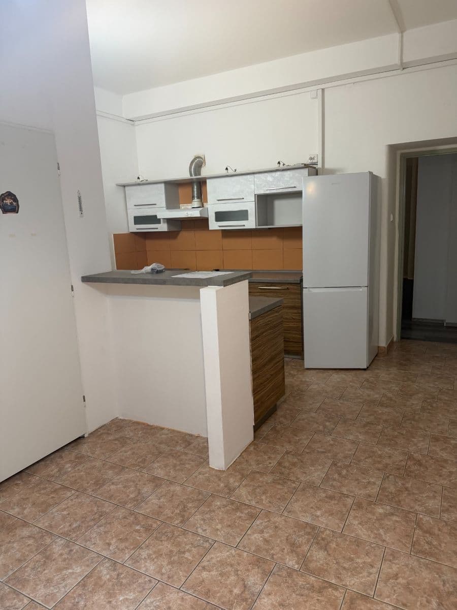 Prenájom bytu 2-izbový 70 m², Kandertova, Praha, Praha Prenájom bytu 2-izbový 70 m², Kandertova, Praha, Praha