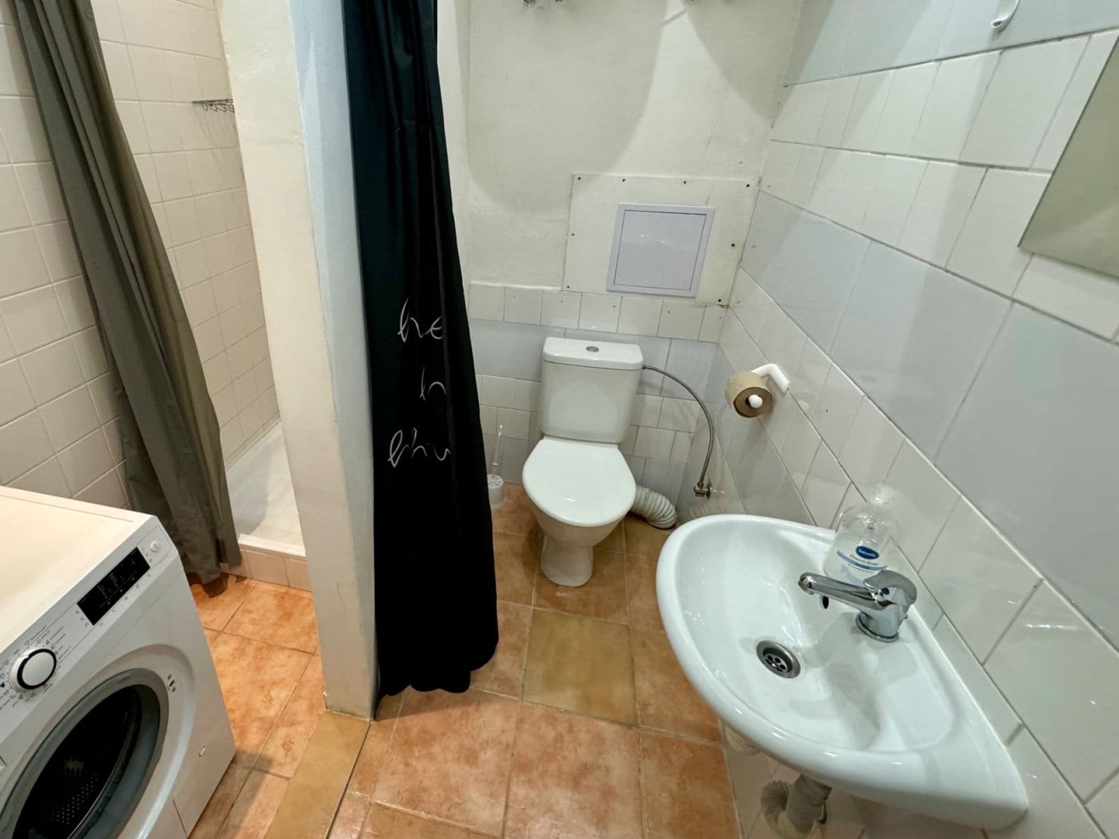 Prenájom bytu 1-izbový 34 m², Staškova, Liberec, Liberecký kraj Prenájom bytu 1-izbový 34 m², Staškova, Liberec, Liberecký kraj