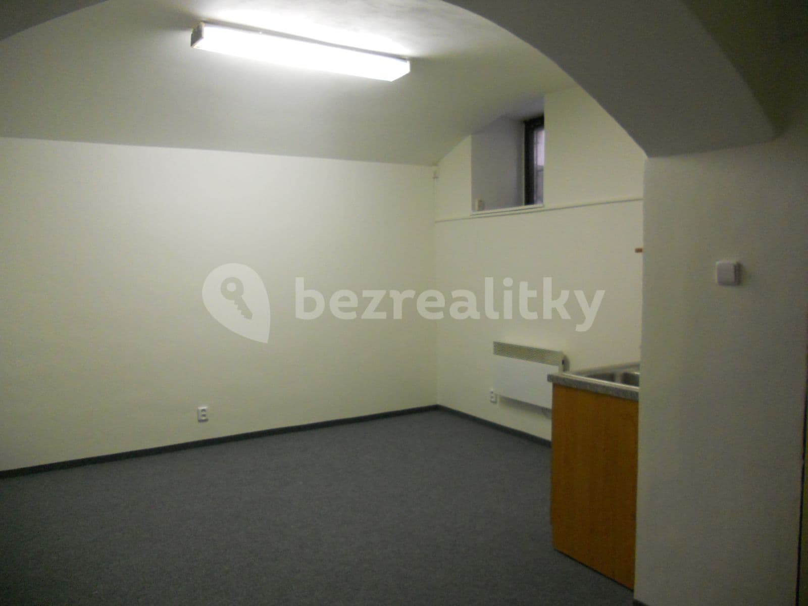 Prenájom kancelárie 48 m², Korunovační, Praha, Praha Prenájom kancelárie 48 m², Korunovační, Praha, Praha