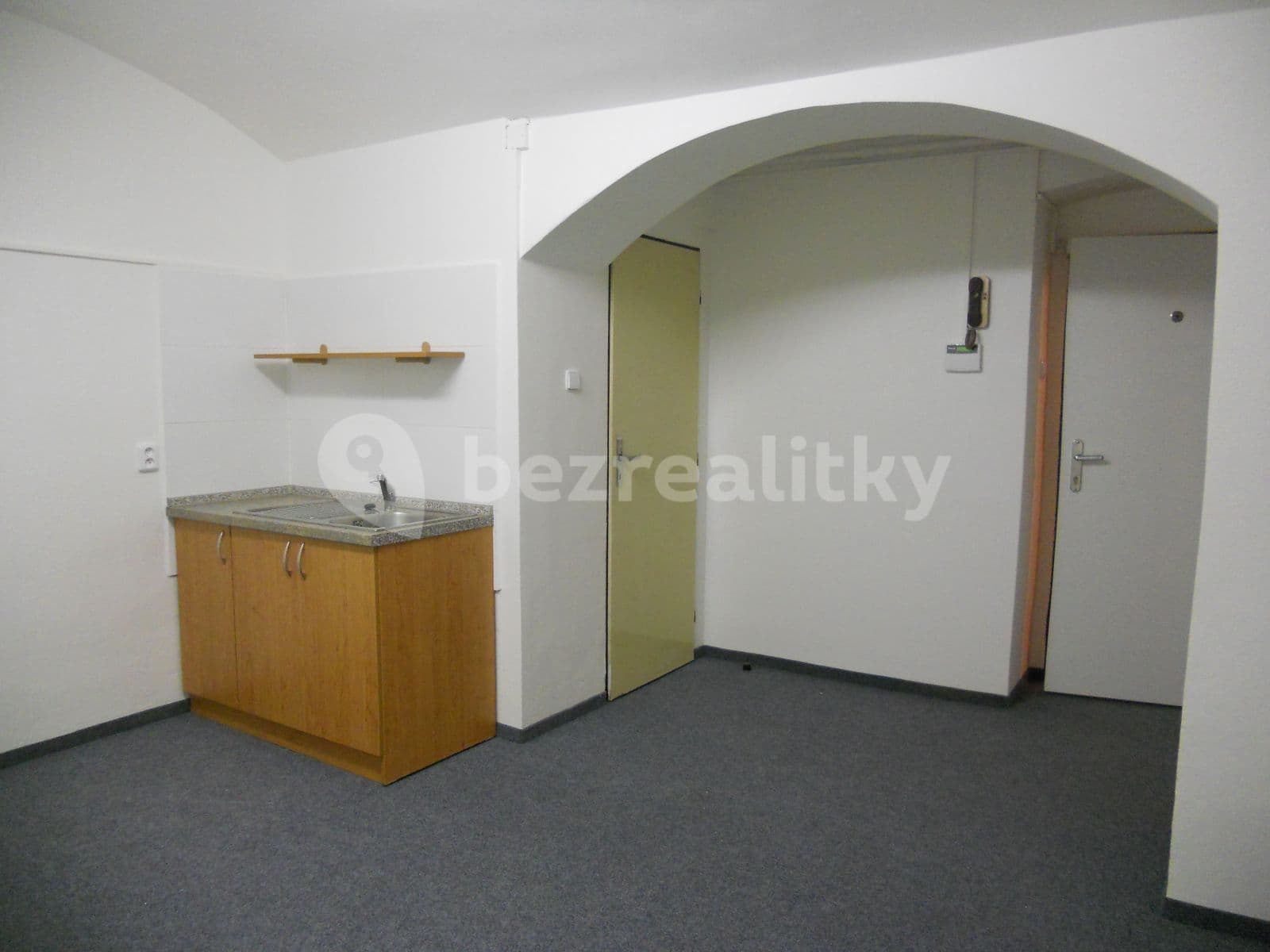 Prenájom kancelárie 48 m², Korunovační, Praha, Praha Prenájom kancelárie 48 m², Korunovační, Praha, Praha