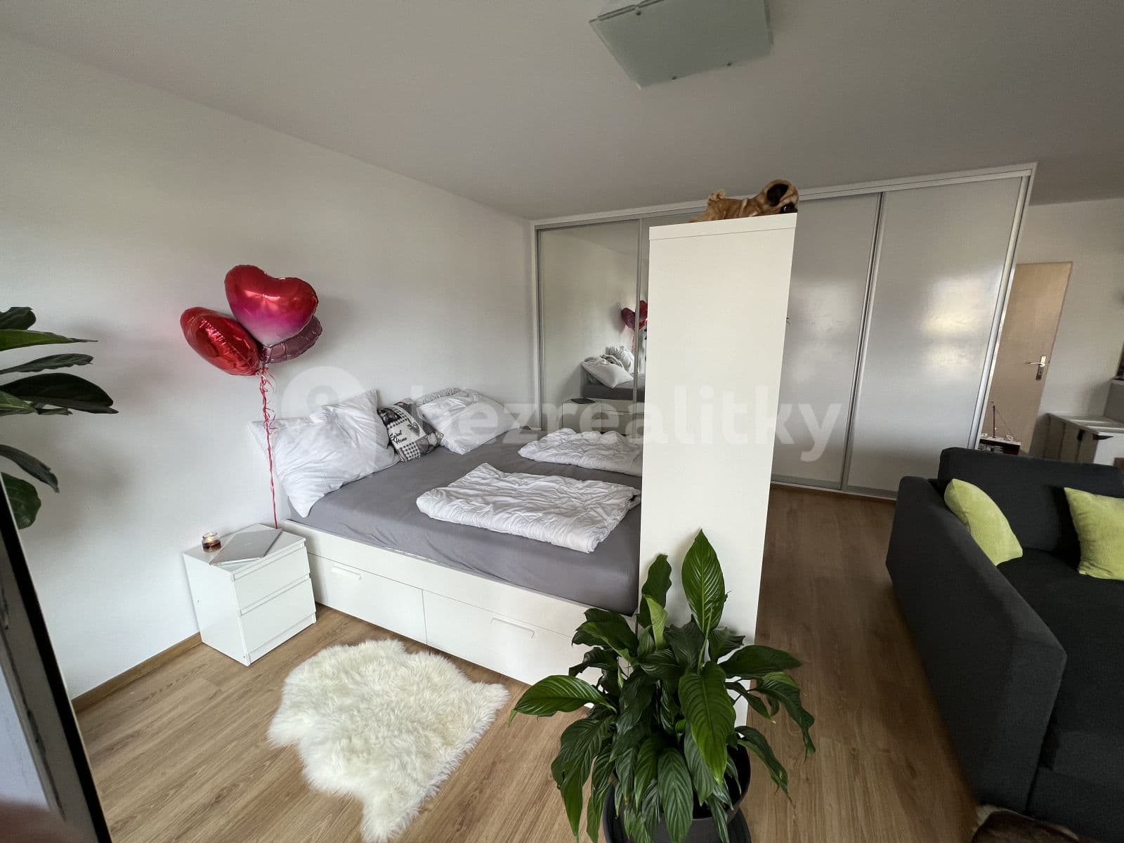 Prenájom bytu 1-izbový 69 m², Na Harfě, Praha, Praha Prenájom bytu 1-izbový 69 m², Na Harfě, Praha, Praha