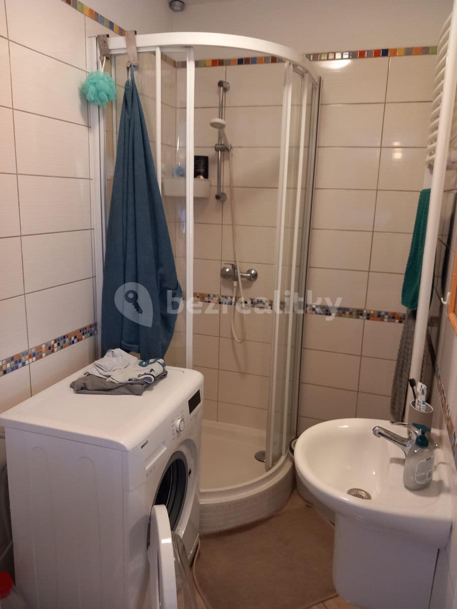 Prenájom bytu 1-izbový 55 m², Nad Popelkou, Praha, Praha Prenájom bytu 1-izbový 55 m², Nad Popelkou, Praha, Praha