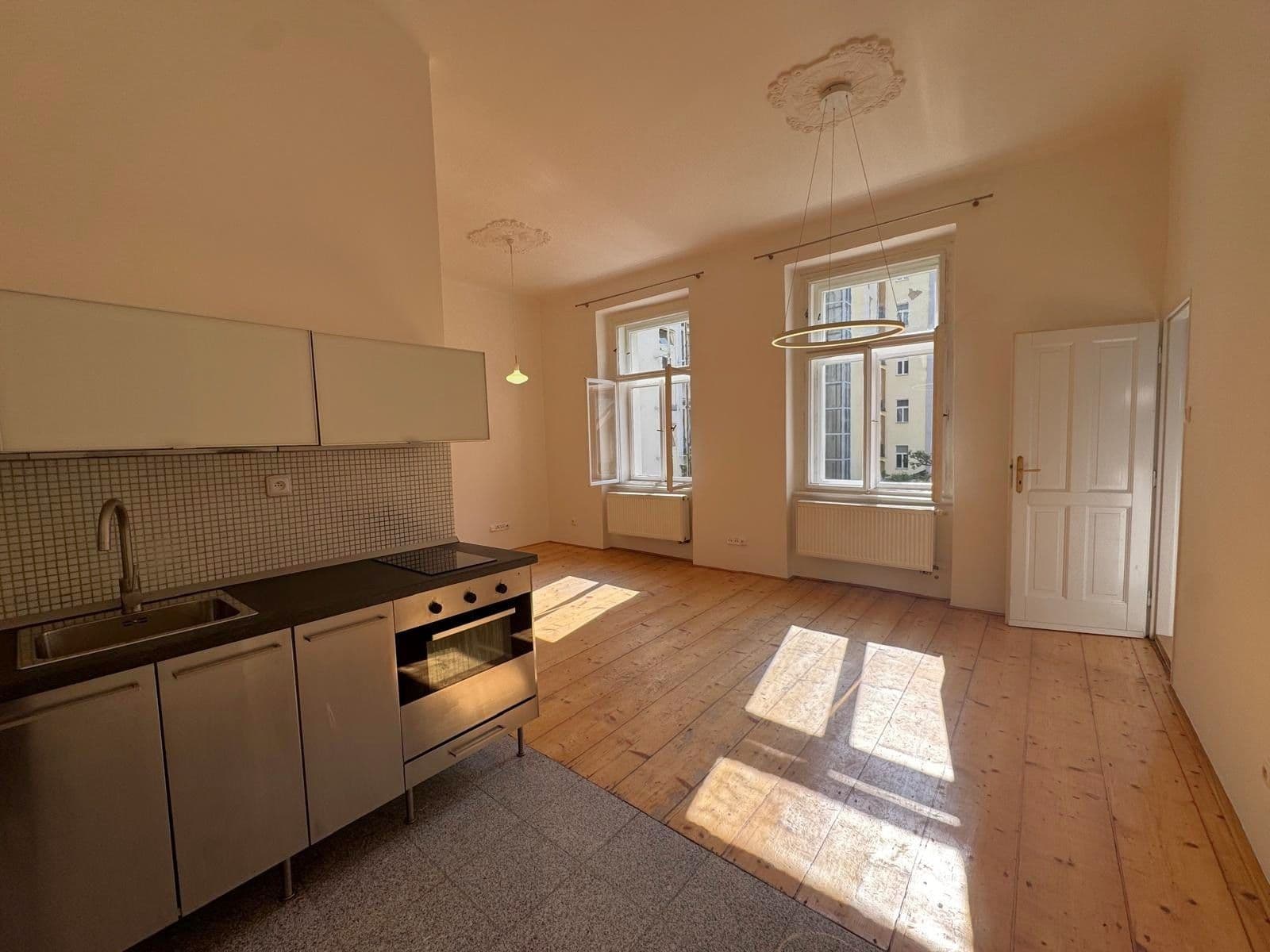 Prenájom bytu 2-izbový 40 m², Na spojce, Praha, Praha Prenájom bytu 2-izbový 40 m², Na spojce, Praha, Praha