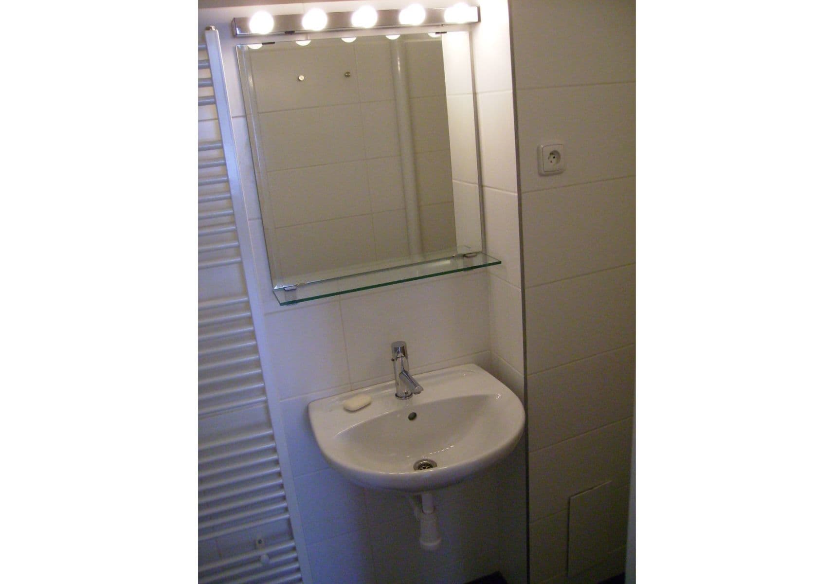 Prenájom bytu 2-izbový 40 m², Na spojce, Praha, Praha Prenájom bytu 2-izbový 40 m², Na spojce, Praha, Praha