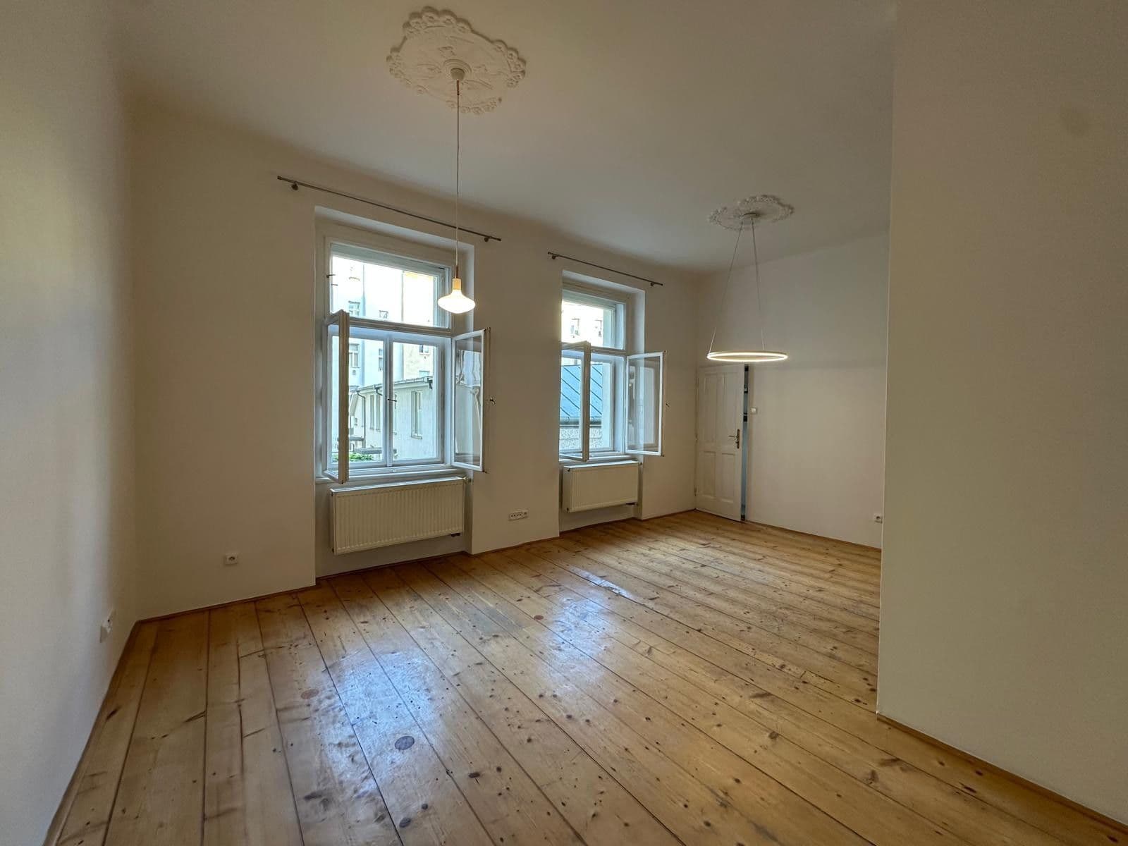 Prenájom bytu 2-izbový 40 m², Na spojce, Praha, Praha Prenájom bytu 2-izbový 40 m², Na spojce, Praha, Praha