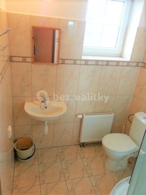 Prenájom bytu 1-izbový 28 m², Třešňová, Praha, Praha Prenájom bytu 1-izbový 28 m², Třešňová, Praha, Praha