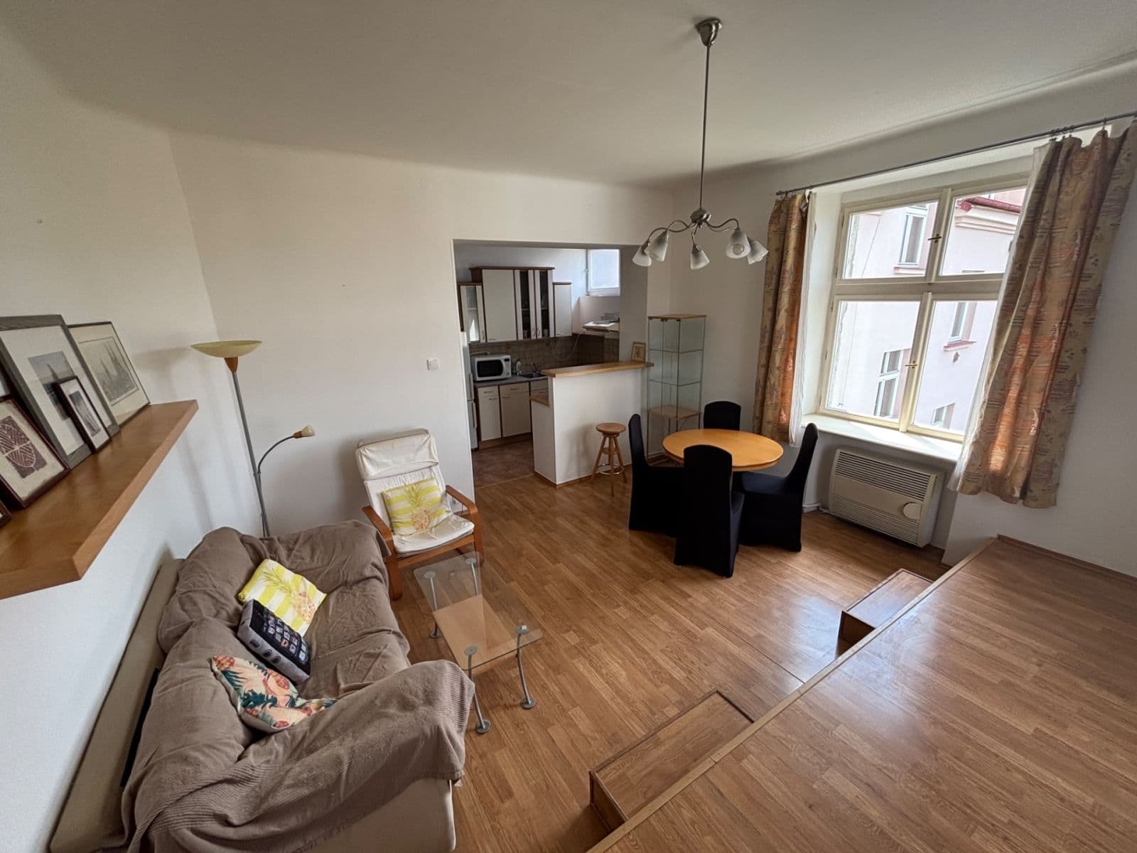 Prenájom bytu 2-izbový 60 m², Čiklova, Praha, Praha Prenájom bytu 2-izbový 60 m², Čiklova, Praha, Praha