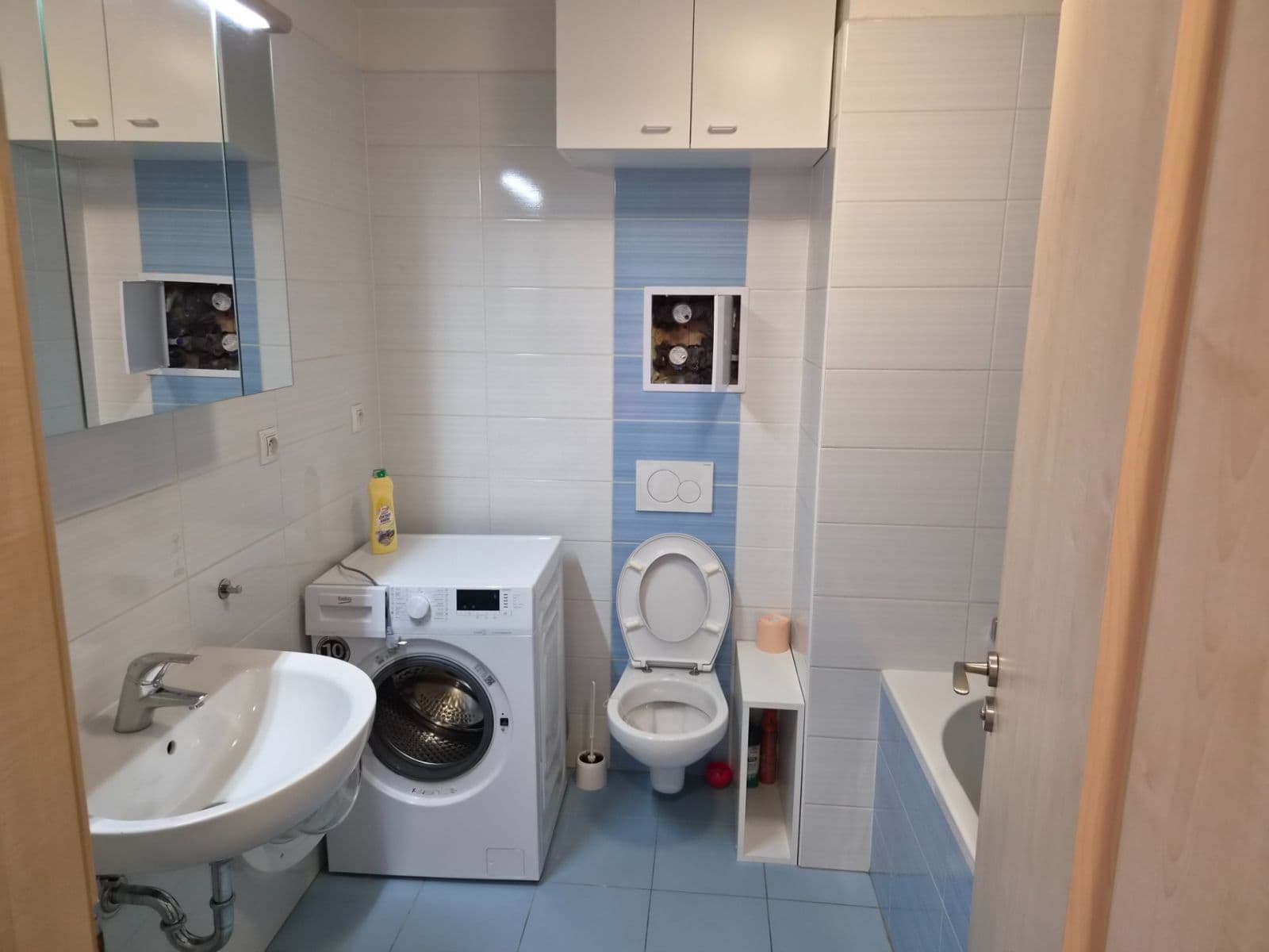 Prenájom bytu 1-izbový 33 m², Kestřanská, Praha, Praha Prenájom bytu 1-izbový 33 m², Kestřanská, Praha, Praha