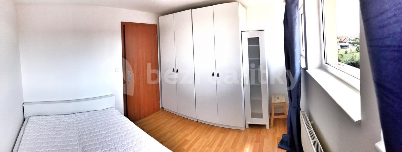 Prenájom bytu 2-izbový 45 m², Unhošťská, Hostivice, Středočeský kraj Prenájom bytu 2-izbový 45 m², Unhošťská, Hostivice, Středočeský kraj