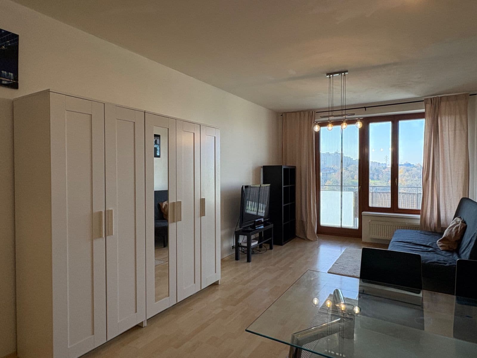 Prenájom bytu 1-izbový 44 m², Athénská, Praha, Praha Prenájom bytu 1-izbový 44 m², Athénská, Praha, Praha