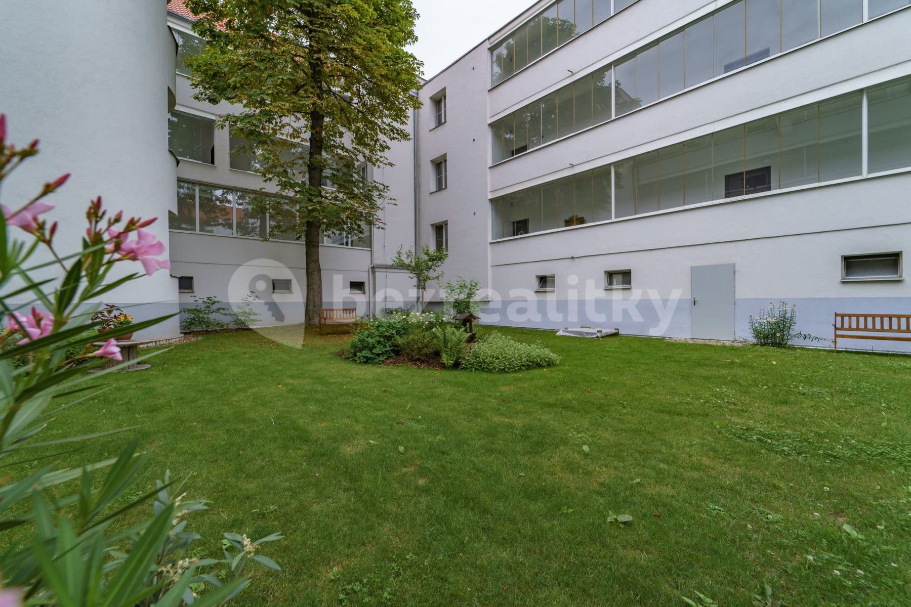 Prenájom bytu 2-izbový 54 m², Hořanská, Praha, Praha Prenájom bytu 2-izbový 54 m², Hořanská, Praha, Praha