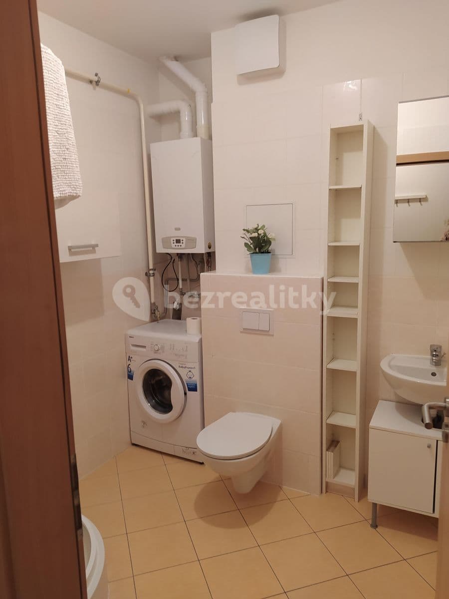 Prenájom bytu 1-izbový 41 m², Slévačská, Praha, Praha Prenájom bytu 1-izbový 41 m², Slévačská, Praha, Praha