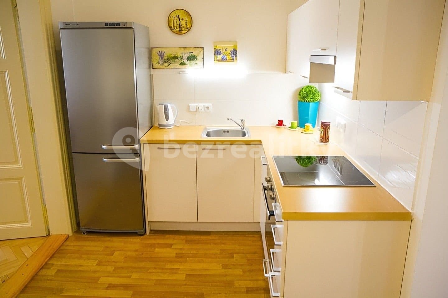 Prenájom bytu 2-izbový 50 m², Lidická, Praha, Praha Prenájom bytu 2-izbový 50 m², Lidická, Praha, Praha