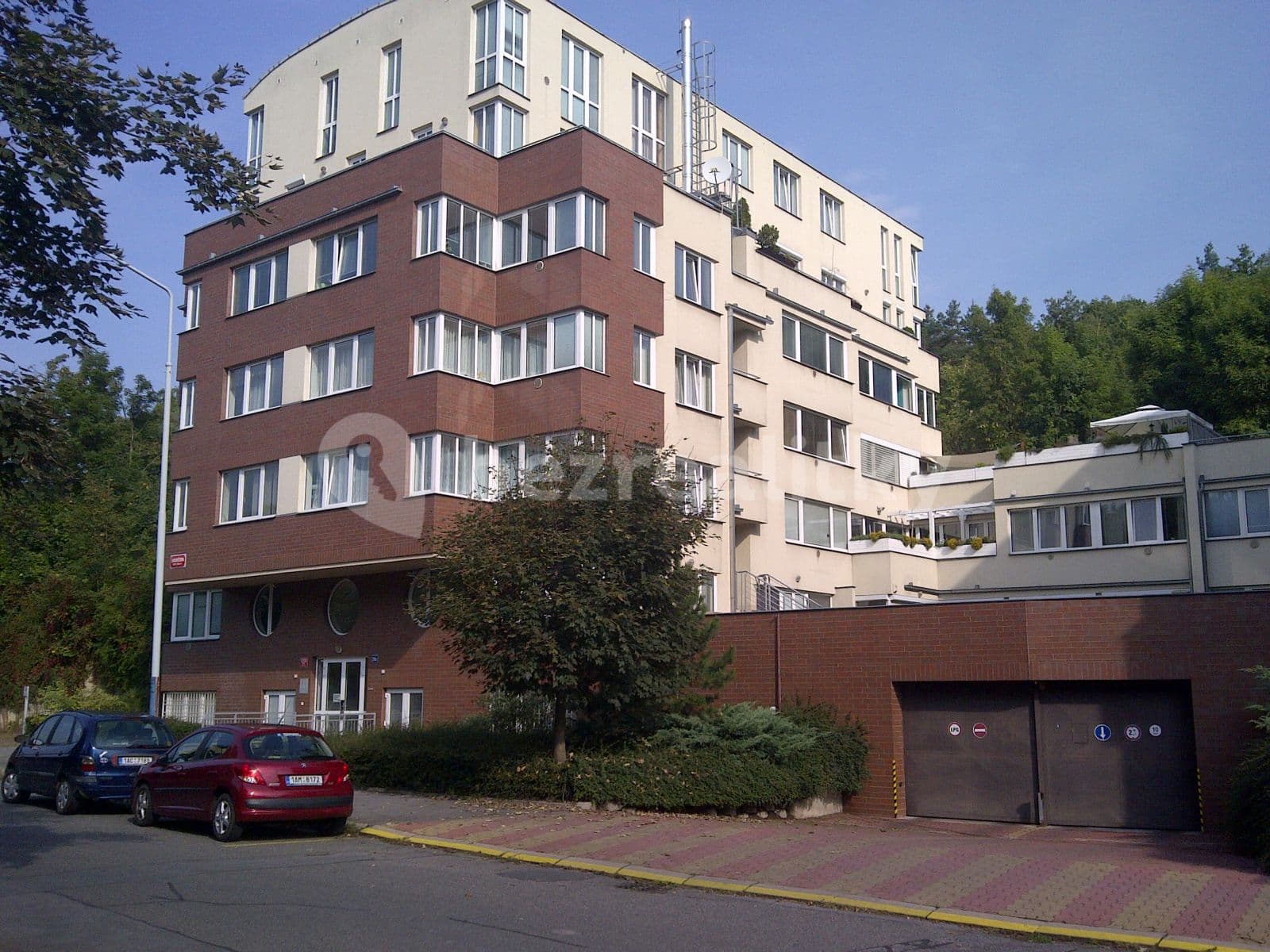 Prenájom bytu Garsoniéra 31 m², Zahradníčkova, Praha, Praha Prenájom bytu Garsoniéra 31 m², Zahradníčkova, Praha, Praha