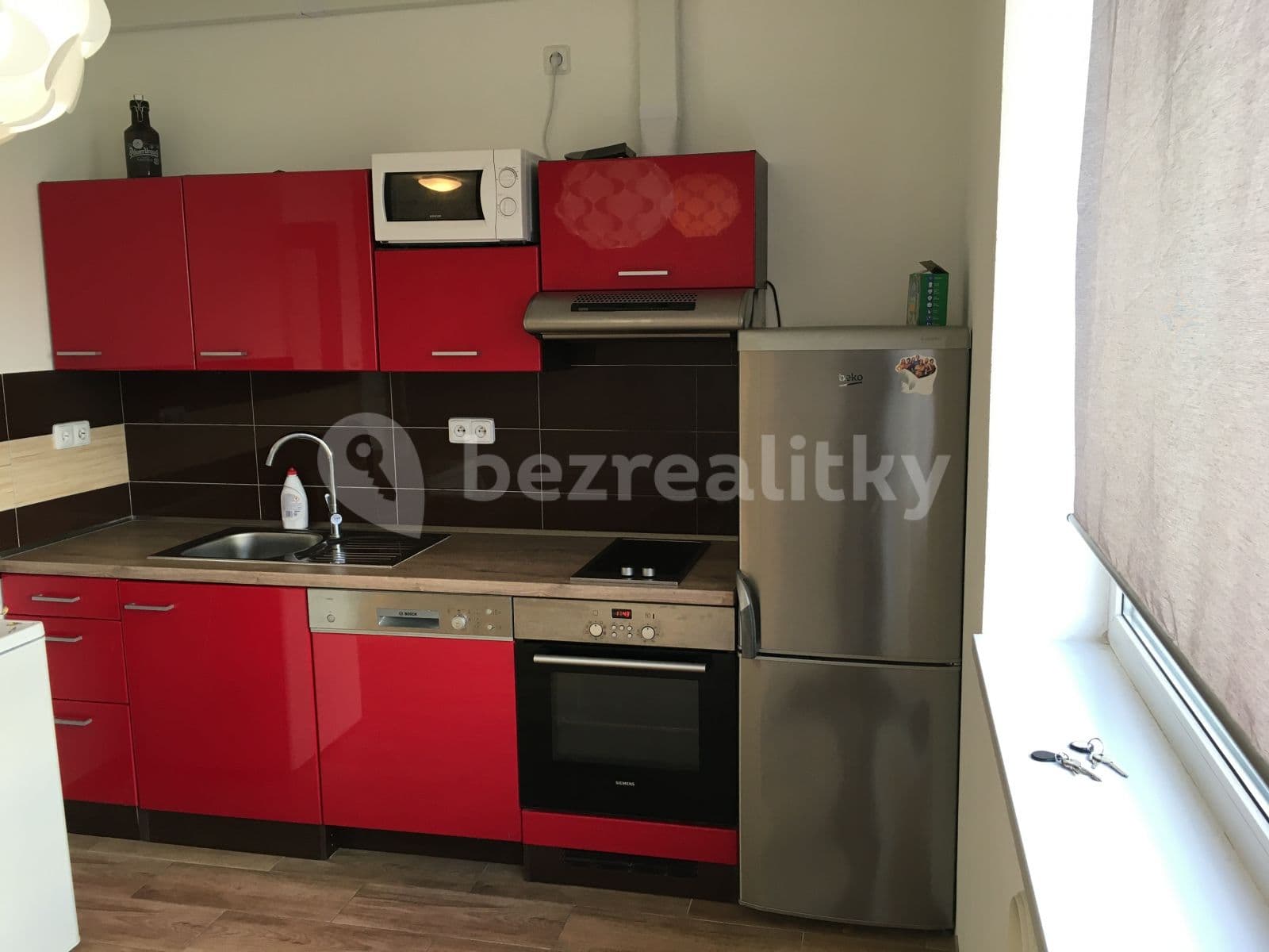 Prenájom bytu Garsoniéra 31 m², Zahradníčkova, Praha, Praha Prenájom bytu Garsoniéra 31 m², Zahradníčkova, Praha, Praha