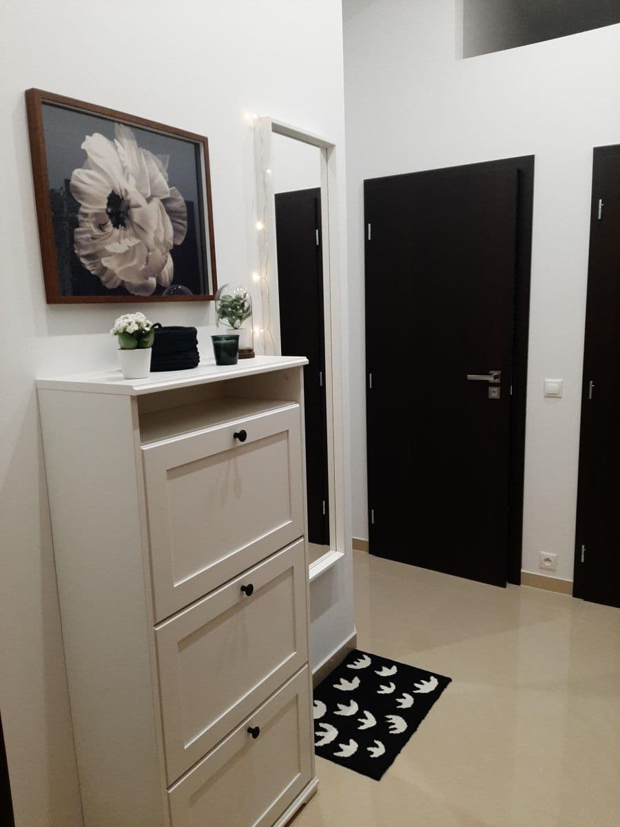 Prenájom bytu 2-izbový 54 m², Nuselská, Praha, Praha Prenájom bytu 2-izbový 54 m², Nuselská, Praha, Praha