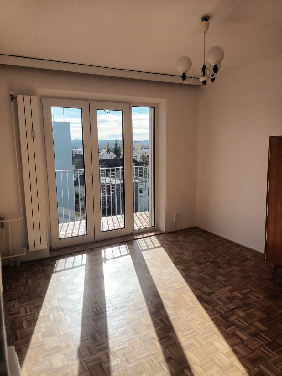 Prenájom bytu 2-izbový 51 m², Hostýnská, Praha, Praha Prenájom bytu 2-izbový 51 m², Hostýnská, Praha, Praha