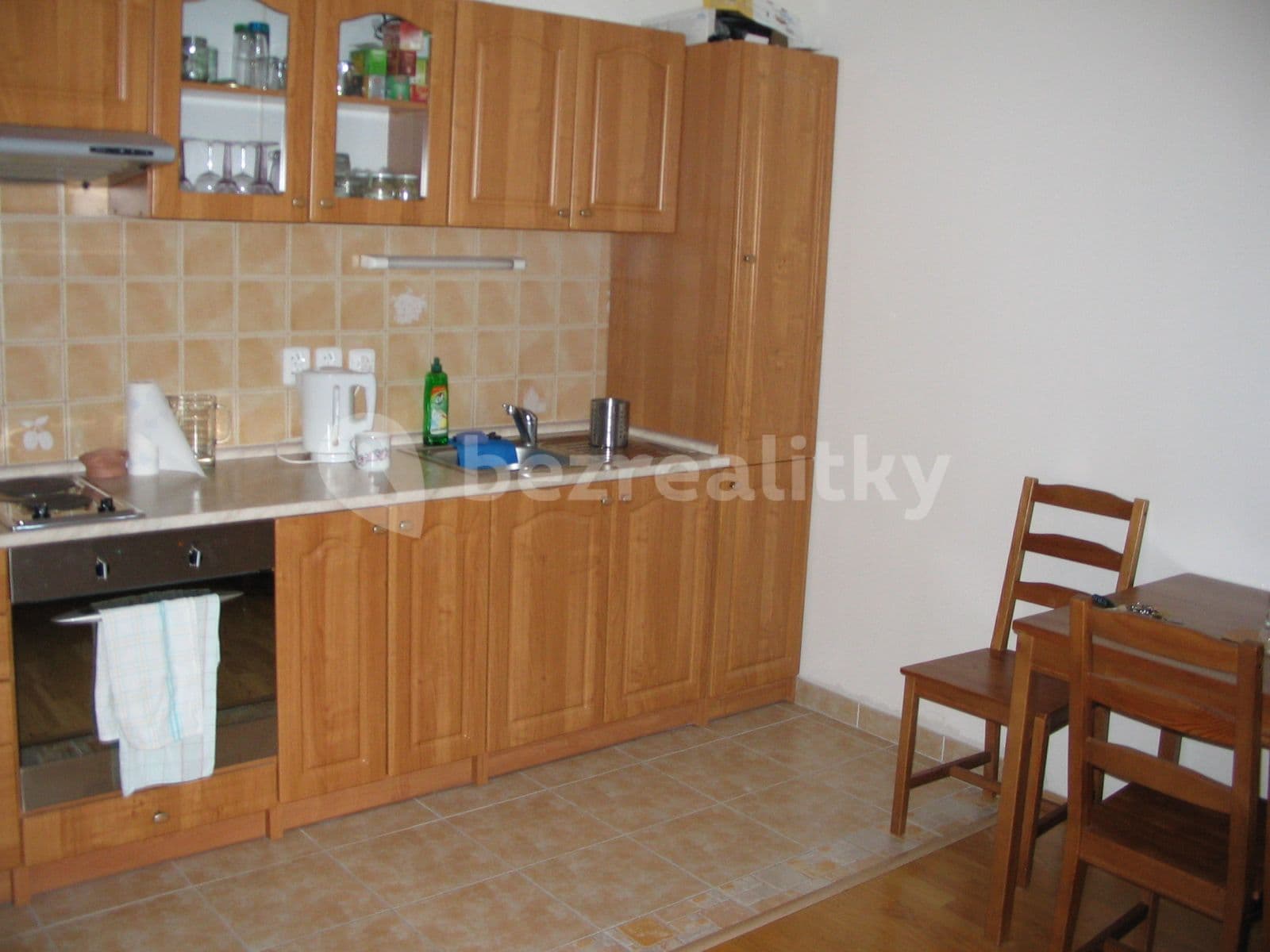 Prenájom bytu 1-izbový 40 m², Jemnická, Praha, Praha Prenájom bytu 1-izbový 40 m², Jemnická, Praha, Praha