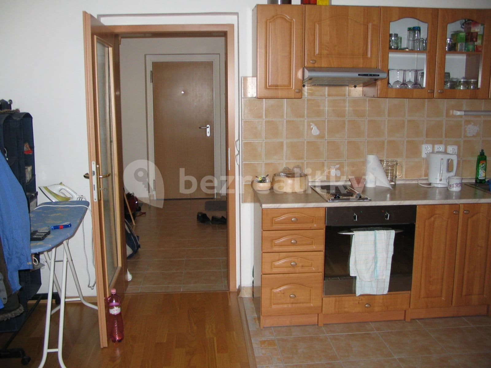 Prenájom bytu 1-izbový 40 m², Jemnická, Praha, Praha Prenájom bytu 1-izbový 40 m², Jemnická, Praha, Praha