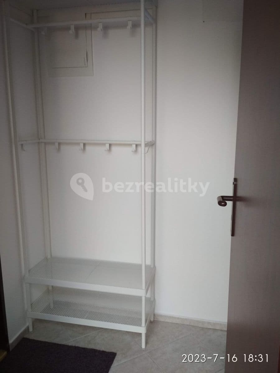 Prenájom bytu 2-izbový 36 m², Legionářů, Praha, Praha Prenájom bytu 2-izbový 36 m², Legionářů, Praha, Praha