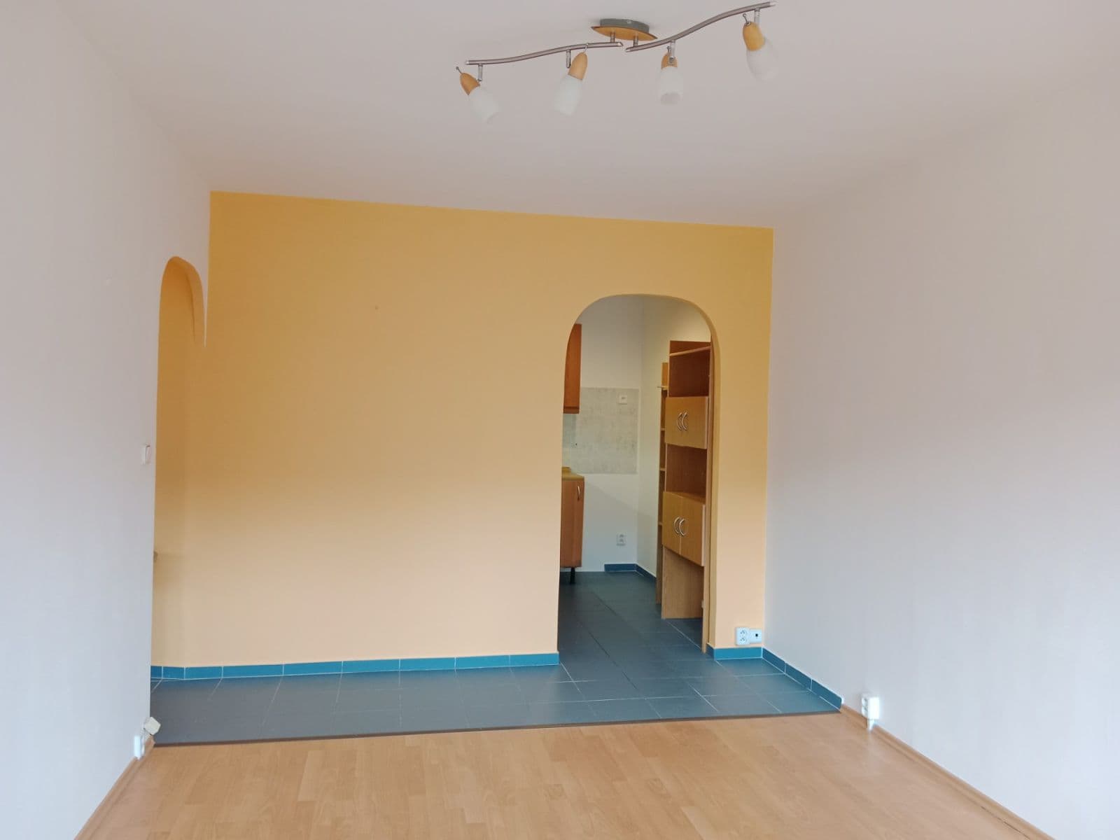 Prenájom bytu 2-izbový 45 m², U Děkanky, Praha, Praha Prenájom bytu 2-izbový 45 m², U Děkanky, Praha, Praha