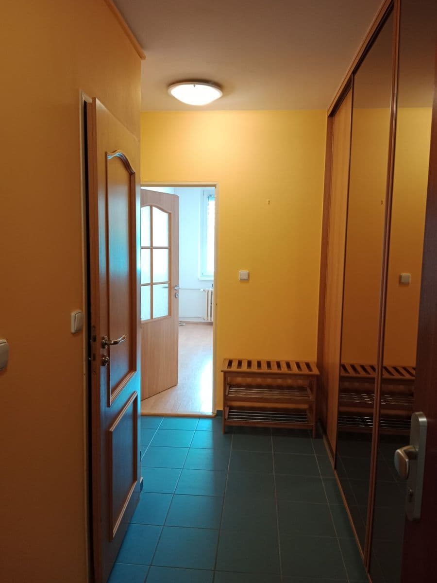 Prenájom bytu 2-izbový 45 m², U Děkanky, Praha, Praha Prenájom bytu 2-izbový 45 m², U Děkanky, Praha, Praha