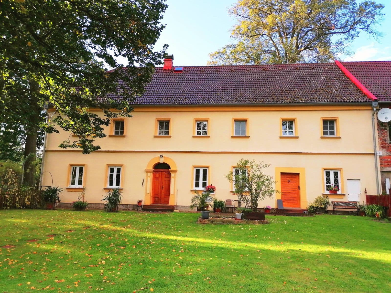 Predaj domu 300 m², pozemek 6.500 m², Horní Libchava, Liberecký kraj Predaj domu 300 m², pozemek 6.500 m², Horní Libchava, Liberecký kraj