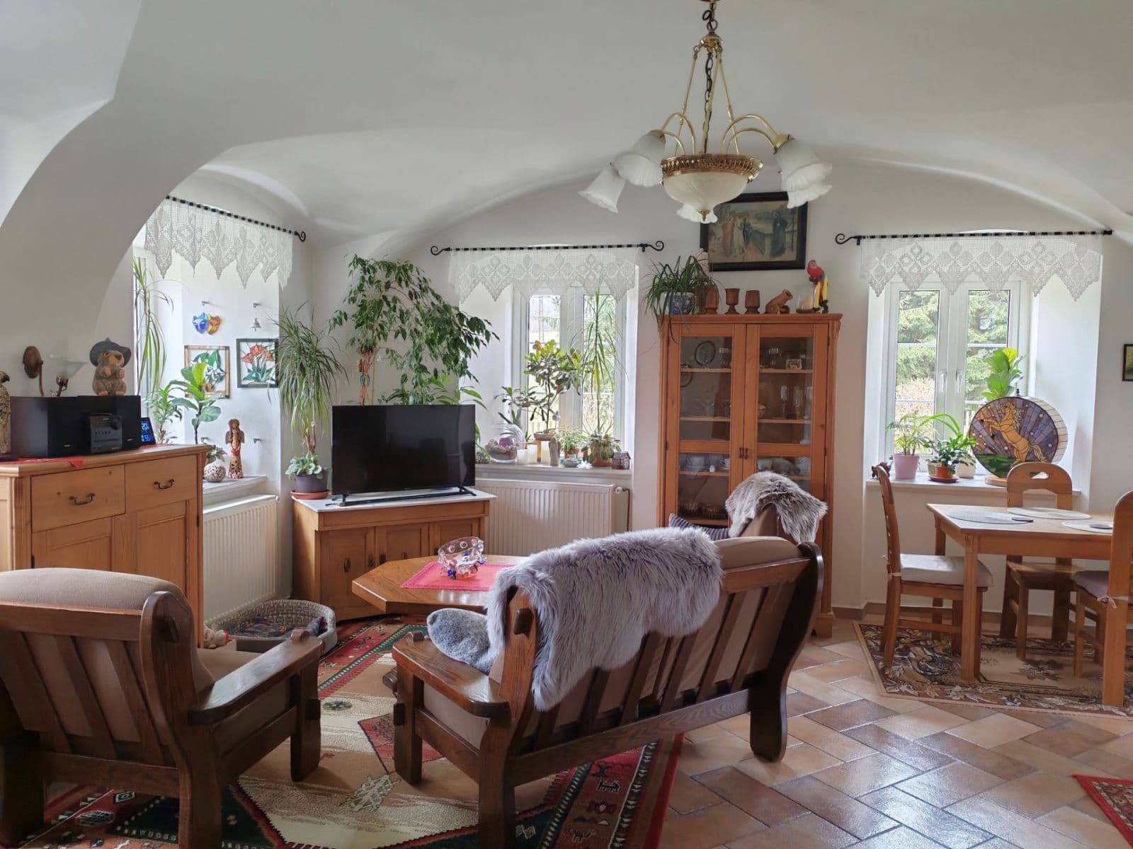 Predaj domu 300 m², pozemek 6.500 m², Horní Libchava, Liberecký kraj Predaj domu 300 m², pozemek 6.500 m², Horní Libchava, Liberecký kraj