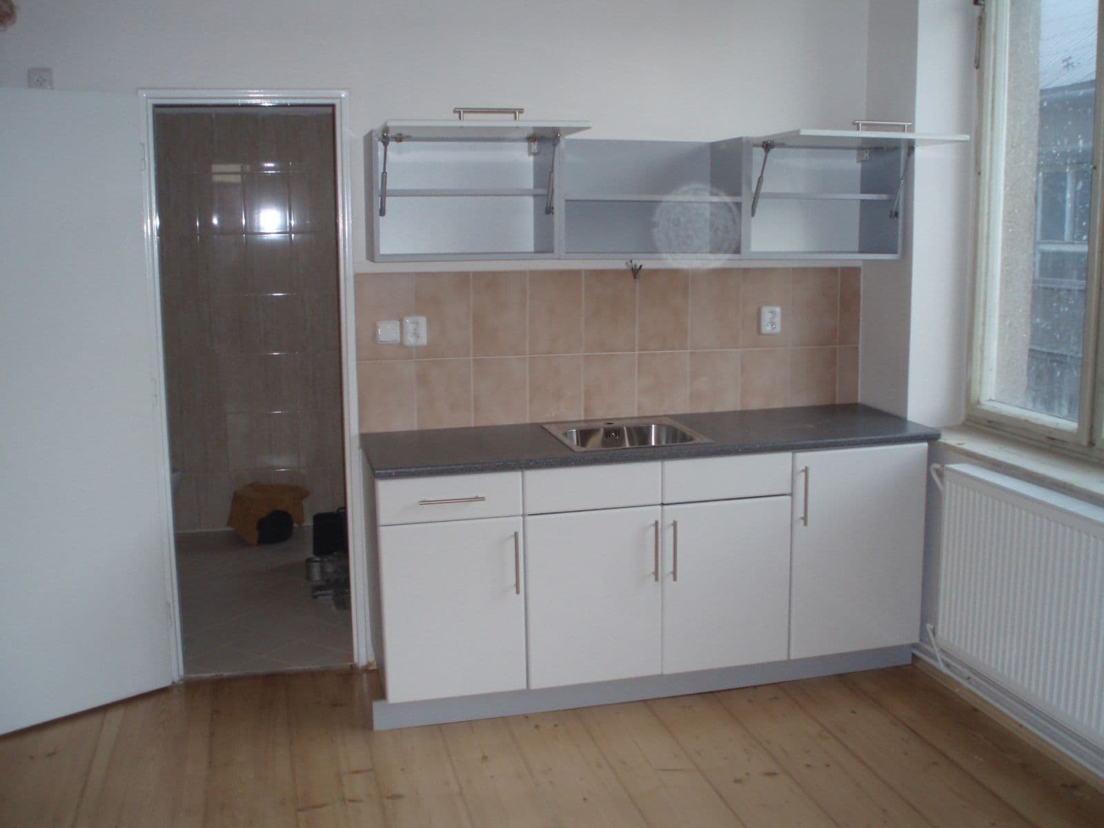 Prenájom bytu 1-izbový 60 m², Palackého náměstí, Jevíčko, Pardubický kraj Prenájom bytu 1-izbový 60 m², Palackého náměstí, Jevíčko, Pardubický kraj