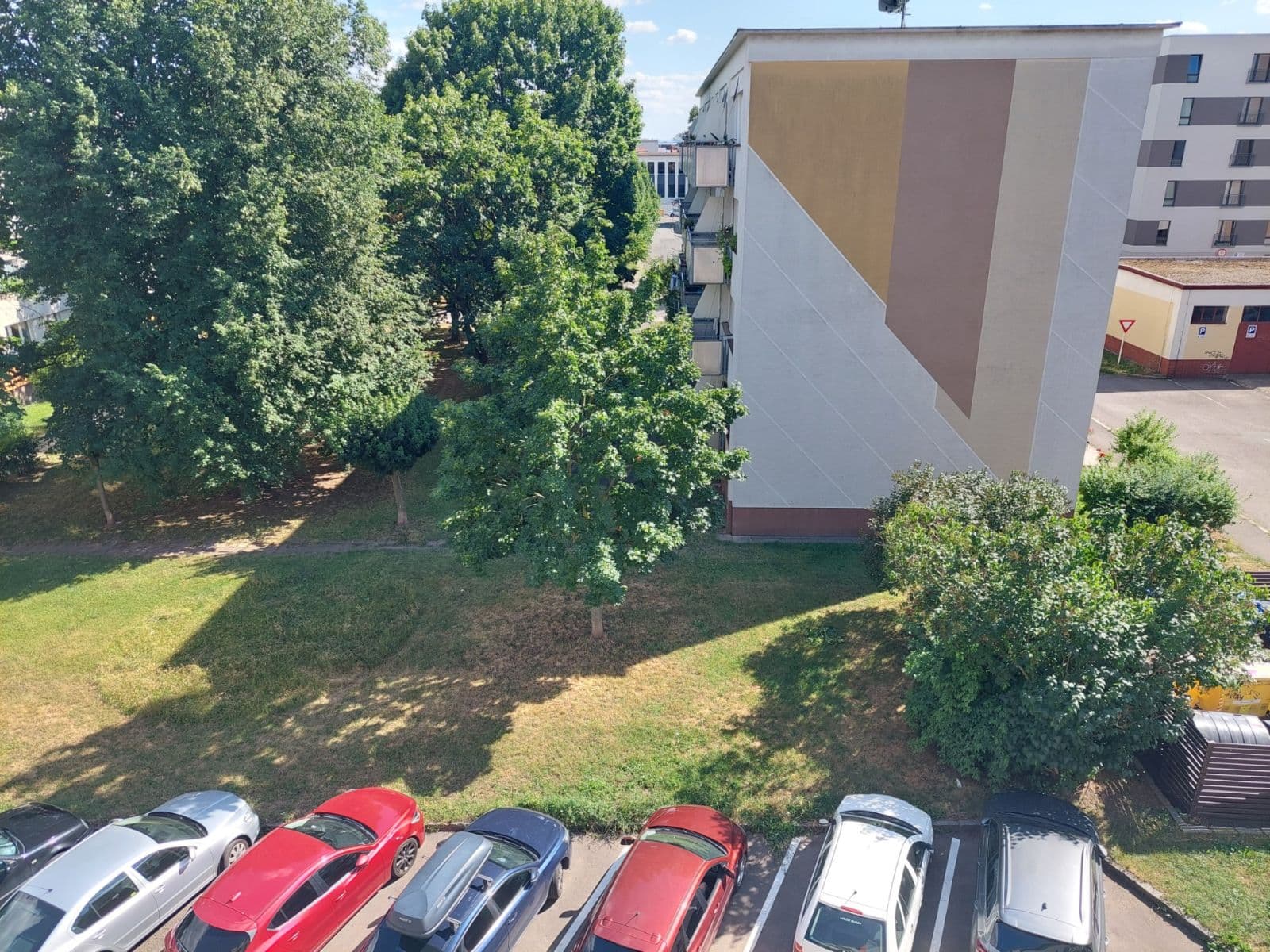 Prenájom bytu 2-izbový 41 m², Gočárova třída, Hradec Králové, Královéhradecký kraj Prenájom bytu 2-izbový 41 m², Gočárova třída, Hradec Králové, Královéhradecký kraj