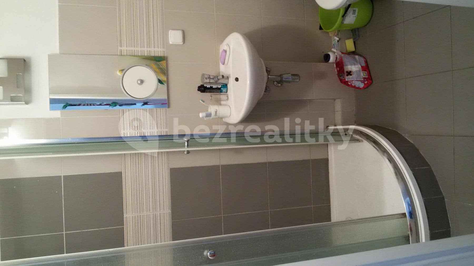 Prenájom bytu 1-izbový 39 m², Konšelská, Praha, Praha Prenájom bytu 1-izbový 39 m², Konšelská, Praha, Praha