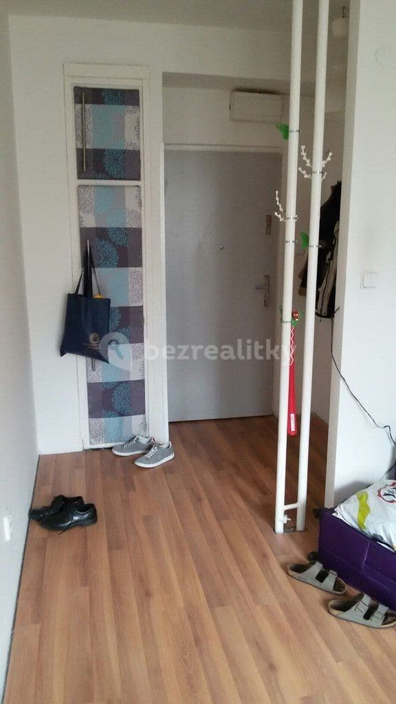 Prenájom bytu 1-izbový 39 m², Konšelská, Praha, Praha Prenájom bytu 1-izbový 39 m², Konšelská, Praha, Praha