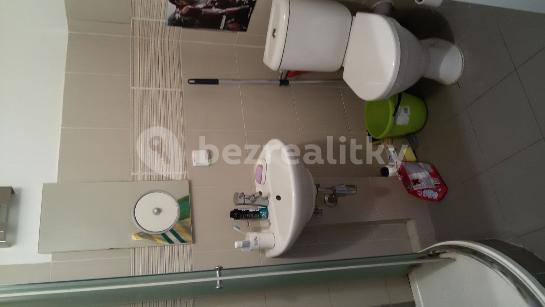 Prenájom bytu 1-izbový 39 m², Konšelská, Praha, Praha Prenájom bytu 1-izbový 39 m², Konšelská, Praha, Praha