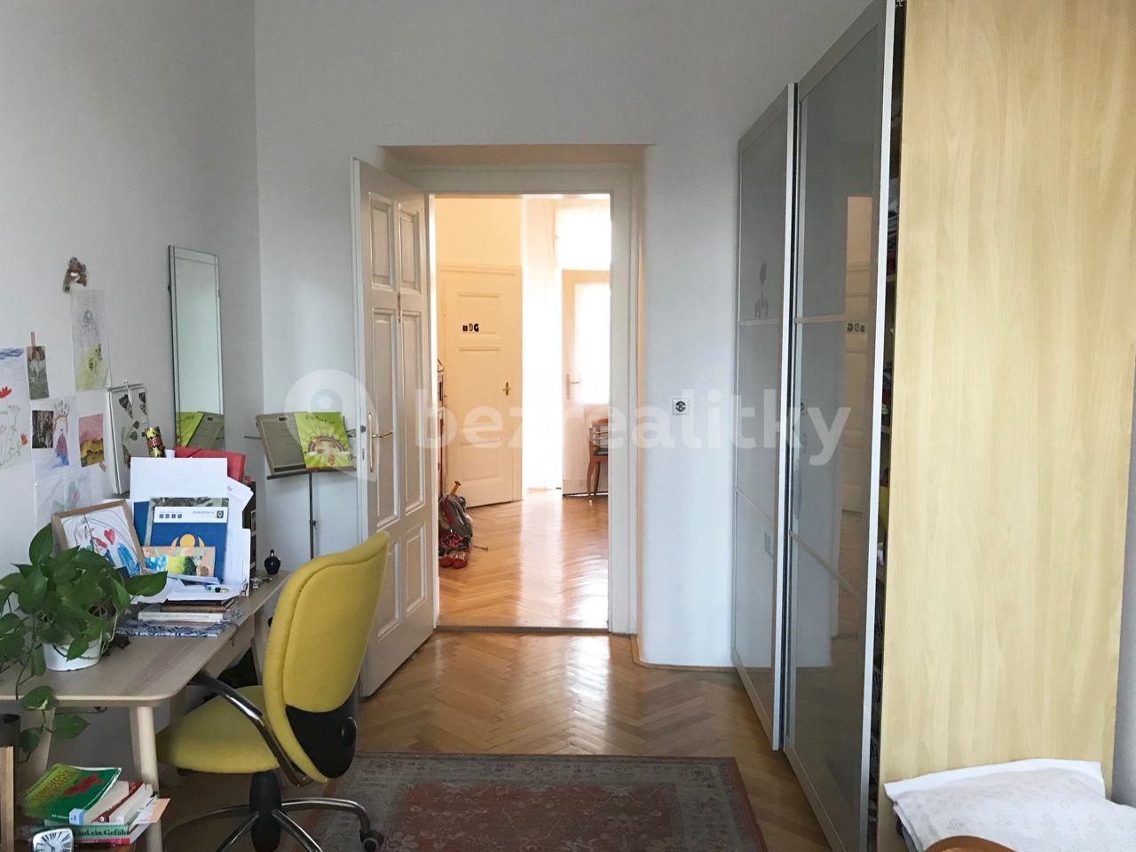 Prenájom bytu 4-izbový 115 m², Generála Píky, Praha, Praha