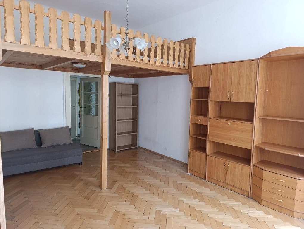 Prenájom bytu 1-izbový 50 m², Slezská, Praha, Praha Prenájom bytu 1-izbový 50 m², Slezská, Praha, Praha