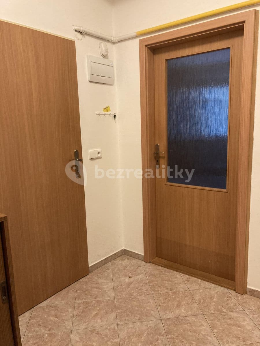 Prenájom bytu 2-izbový 65 m², Zelený pruh, Praha, Praha Prenájom bytu 2-izbový 65 m², Zelený pruh, Praha, Praha