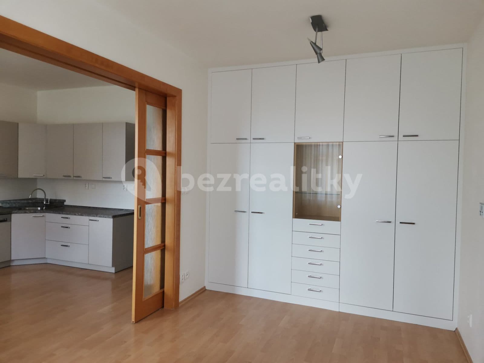 Prenájom bytu 2-izbový 63 m², Na Topolce, Praha, Praha Prenájom bytu 2-izbový 63 m², Na Topolce, Praha, Praha