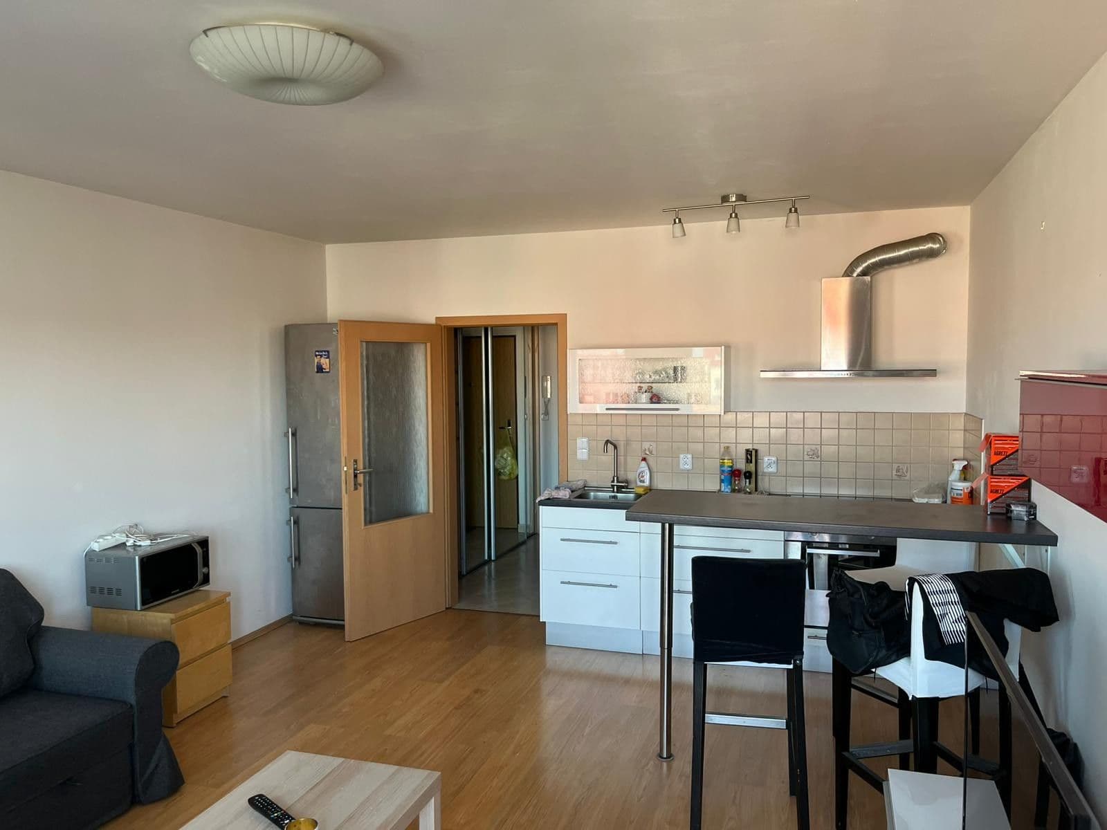 Prenájom bytu 1-izbový 38 m², Půdova, Praha, Praha Prenájom bytu 1-izbový 38 m², Půdova, Praha, Praha