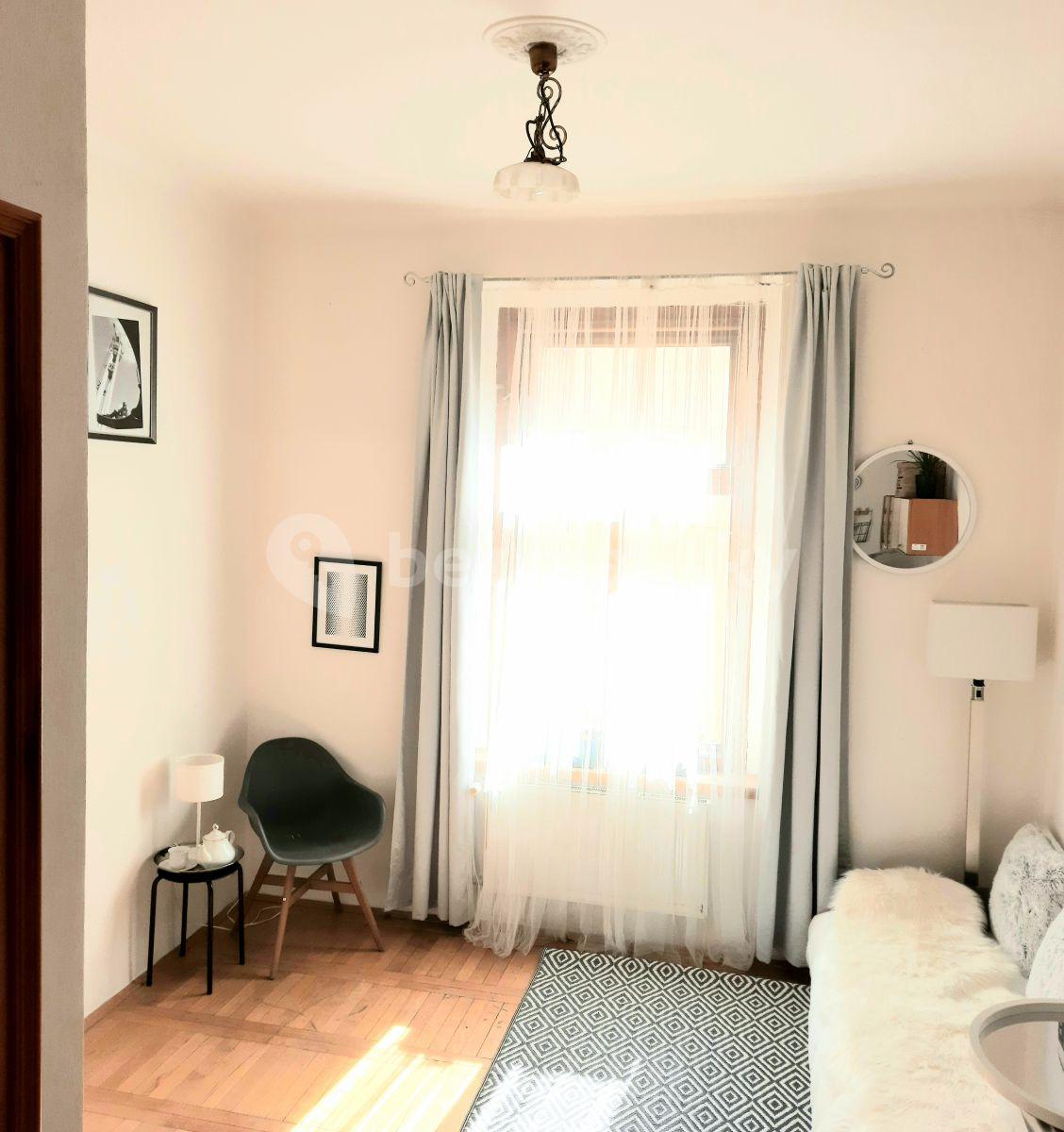 Prenájom bytu 1-izbový 23 m², Vlkova, Praha, Praha