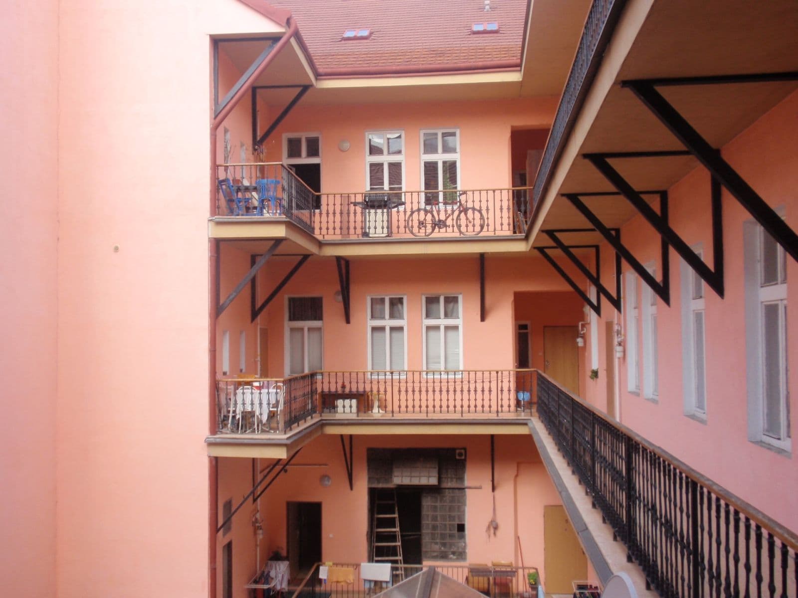 Prenájom bytu 1-izbový 48 m², Štefánikova, Praha, Praha Prenájom bytu 1-izbový 48 m², Štefánikova, Praha, Praha