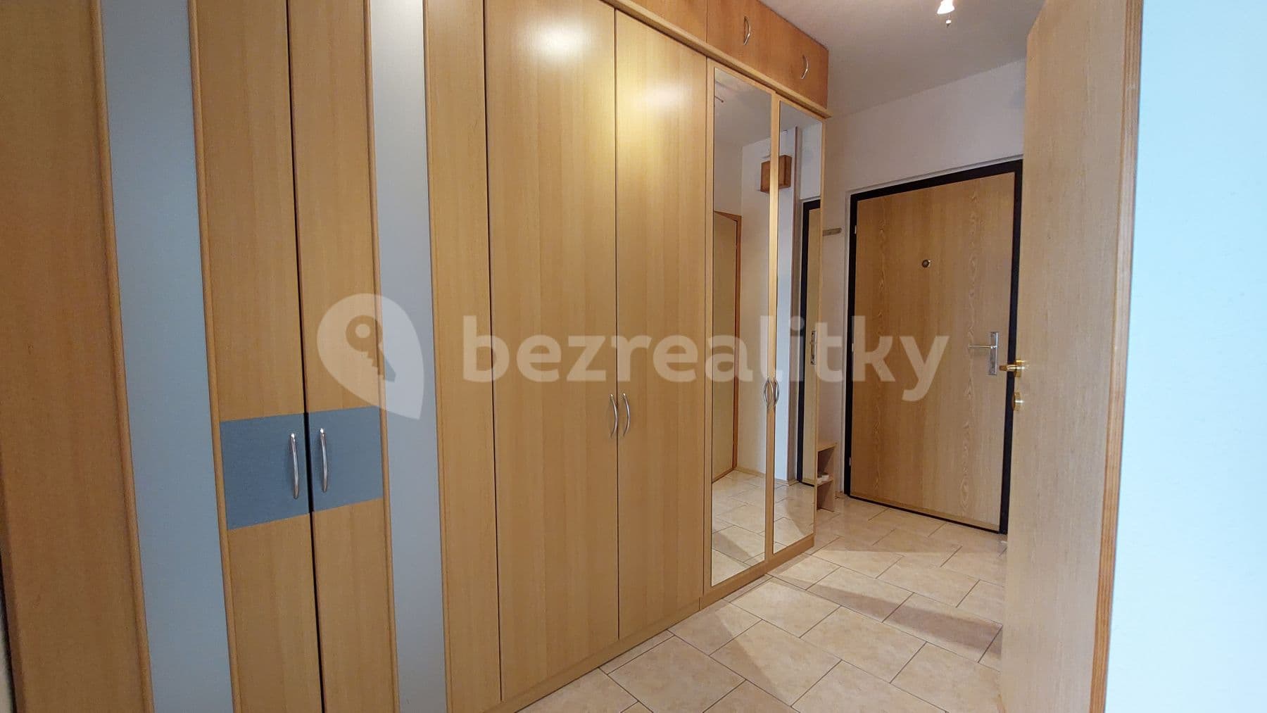 Prenájom bytu 2-izbový 46 m², Donovalská, Praha, Praha Prenájom bytu 2-izbový 46 m², Donovalská, Praha, Praha
