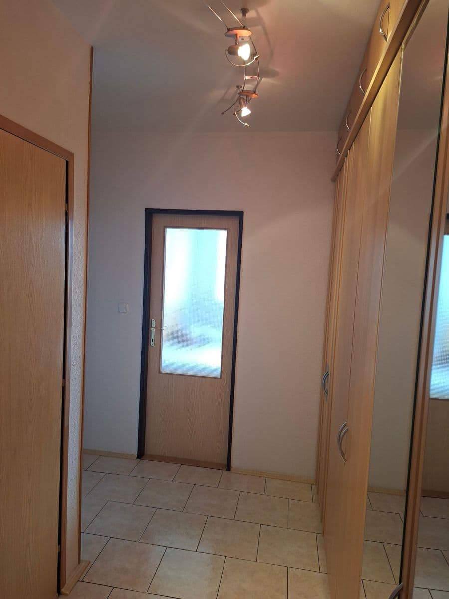 Prenájom bytu 2-izbový 46 m², Donovalská, Praha, Praha Prenájom bytu 2-izbový 46 m², Donovalská, Praha, Praha
