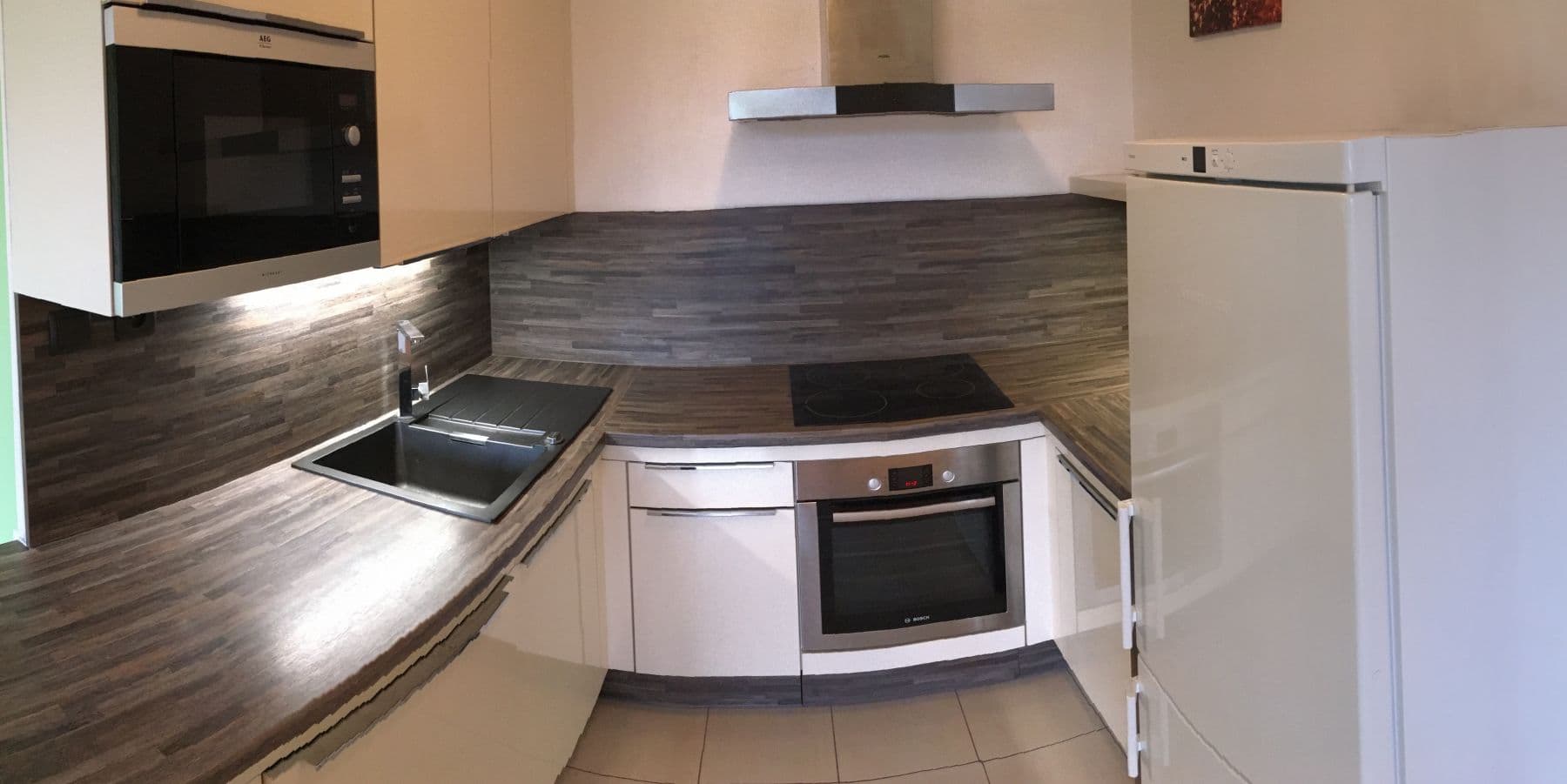 Prenájom bytu 3-izbový 76 m², Jana Přibíka, Praha, Praha Prenájom bytu 3-izbový 76 m², Jana Přibíka, Praha, Praha