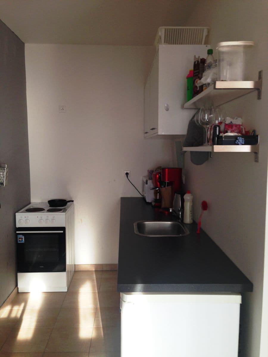Prenájom bytu 1-izbový 30 m², Sicherova, Praha, Praha Prenájom bytu 1-izbový 30 m², Sicherova, Praha, Praha