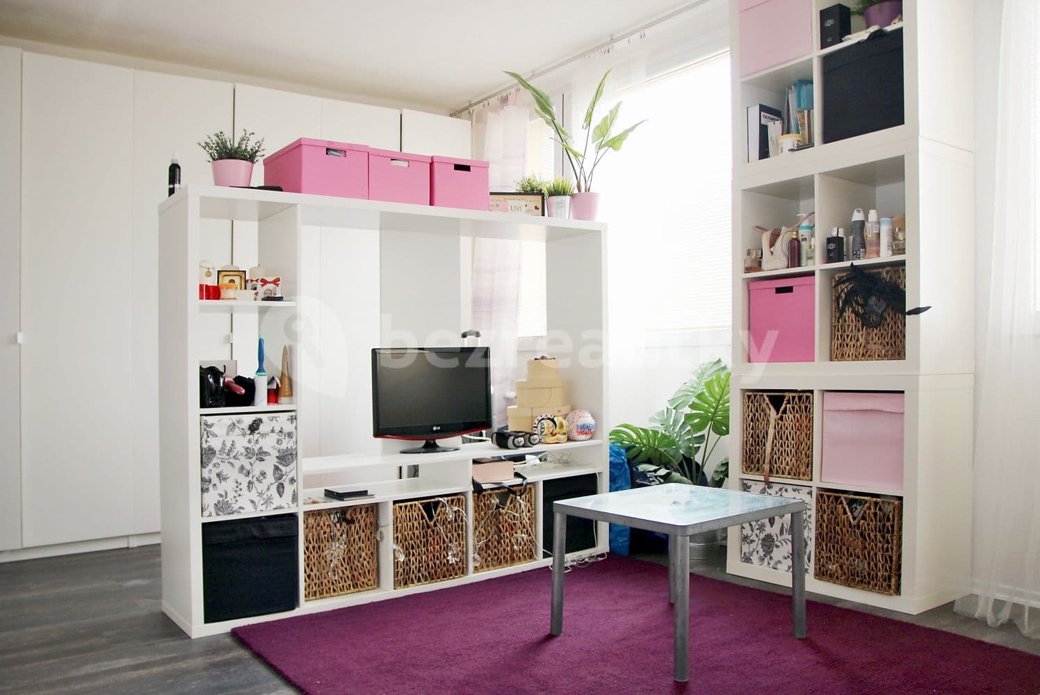 Prenájom bytu 1-izbový 31 m², Vítězné náměstí, Praha, Praha Prenájom bytu 1-izbový 31 m², Vítězné náměstí, Praha, Praha