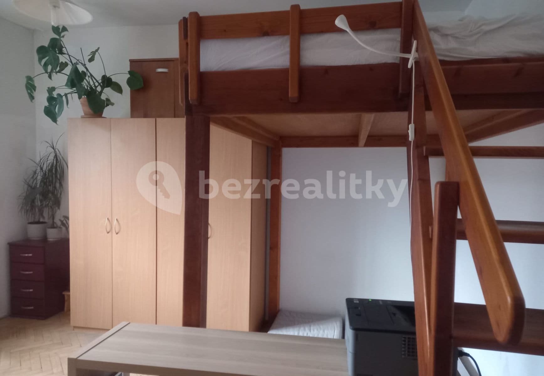 Prenájom bytu 1-izbový 53 m², V Zálomu, Praha, Praha Prenájom bytu 1-izbový 53 m², V Zálomu, Praha, Praha
